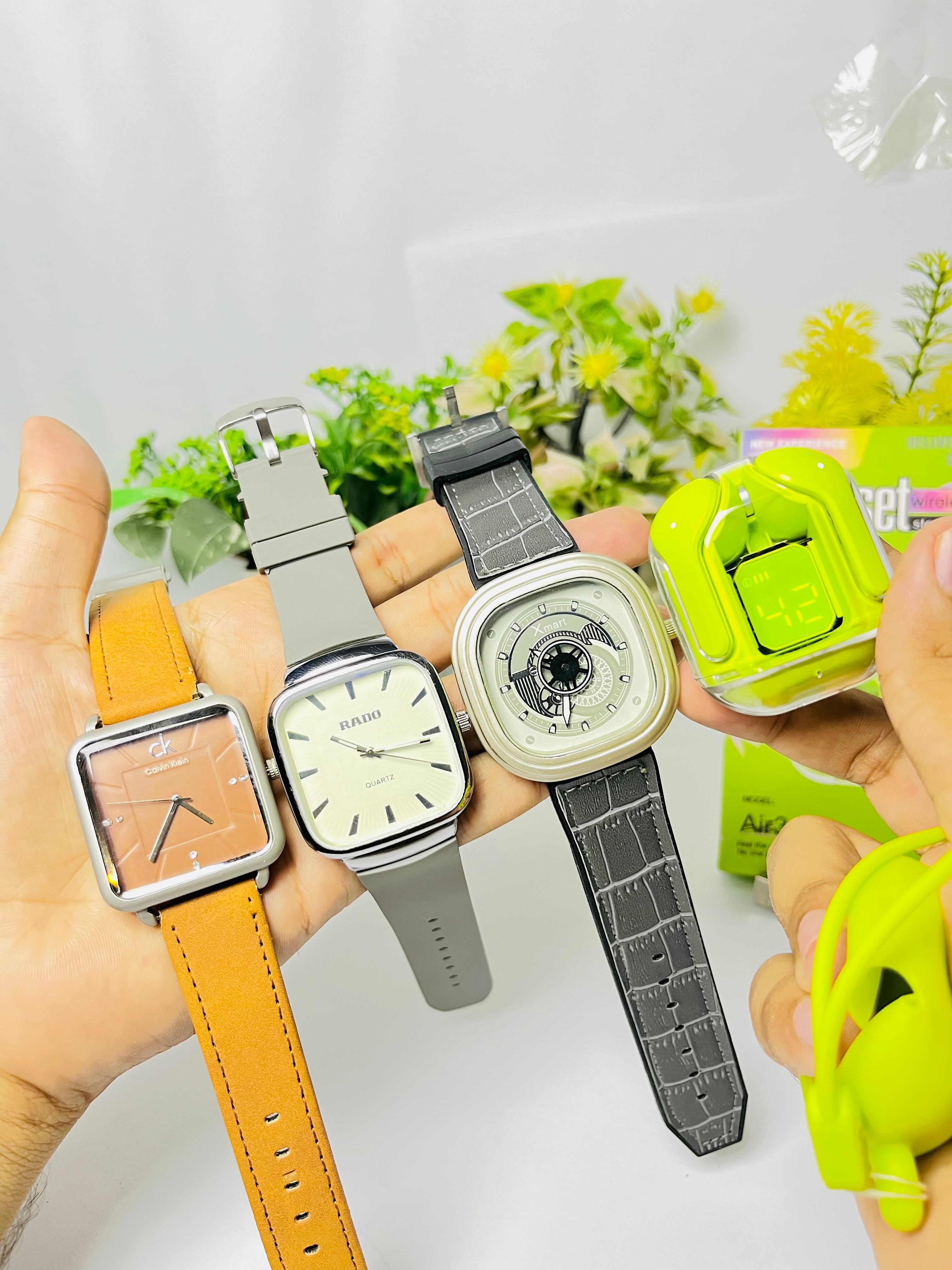Premium Watches With Earbuds - HAND CHOICE