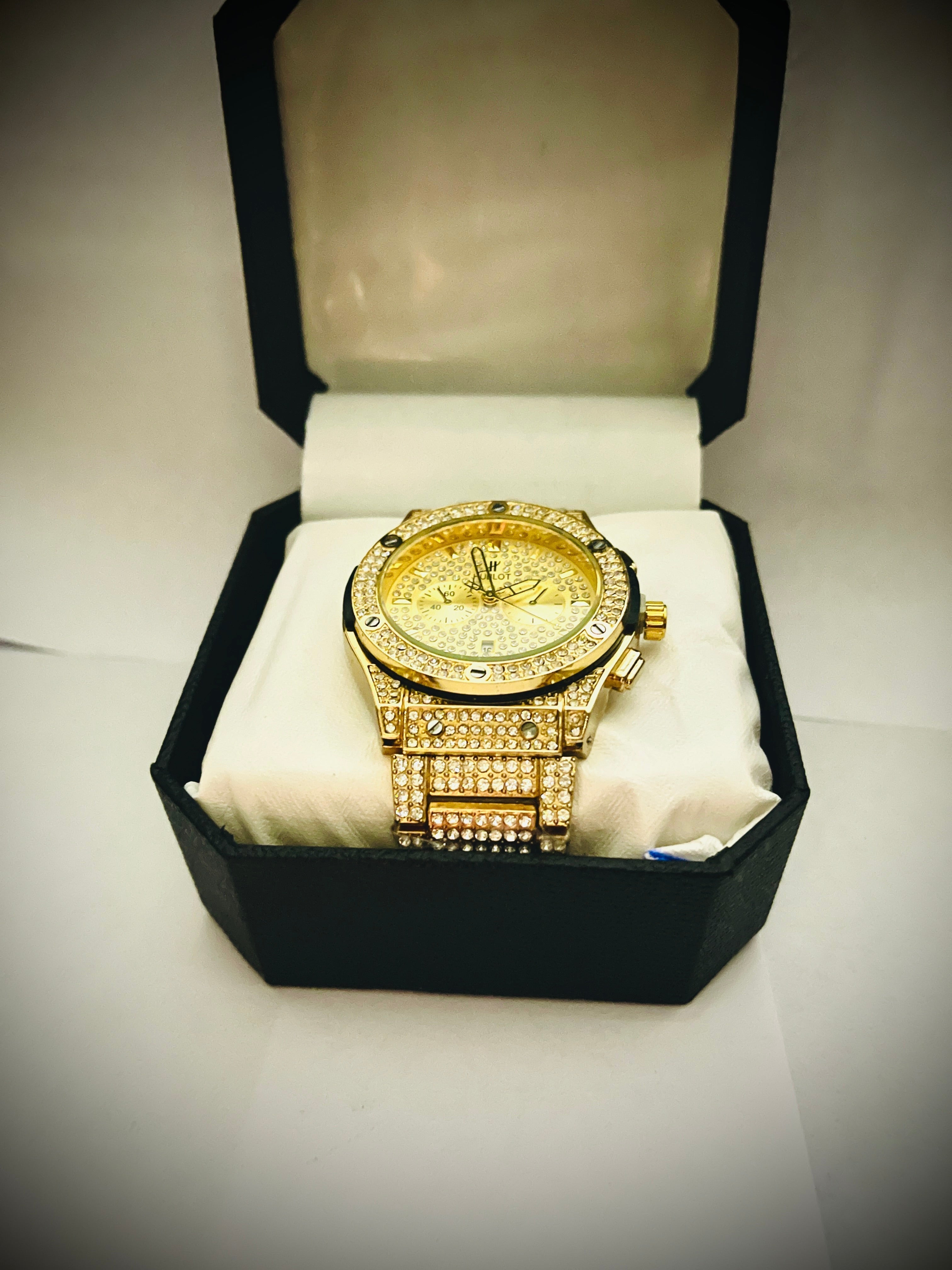 The Diamond Gold Prestige Watch - HAND CHOICE