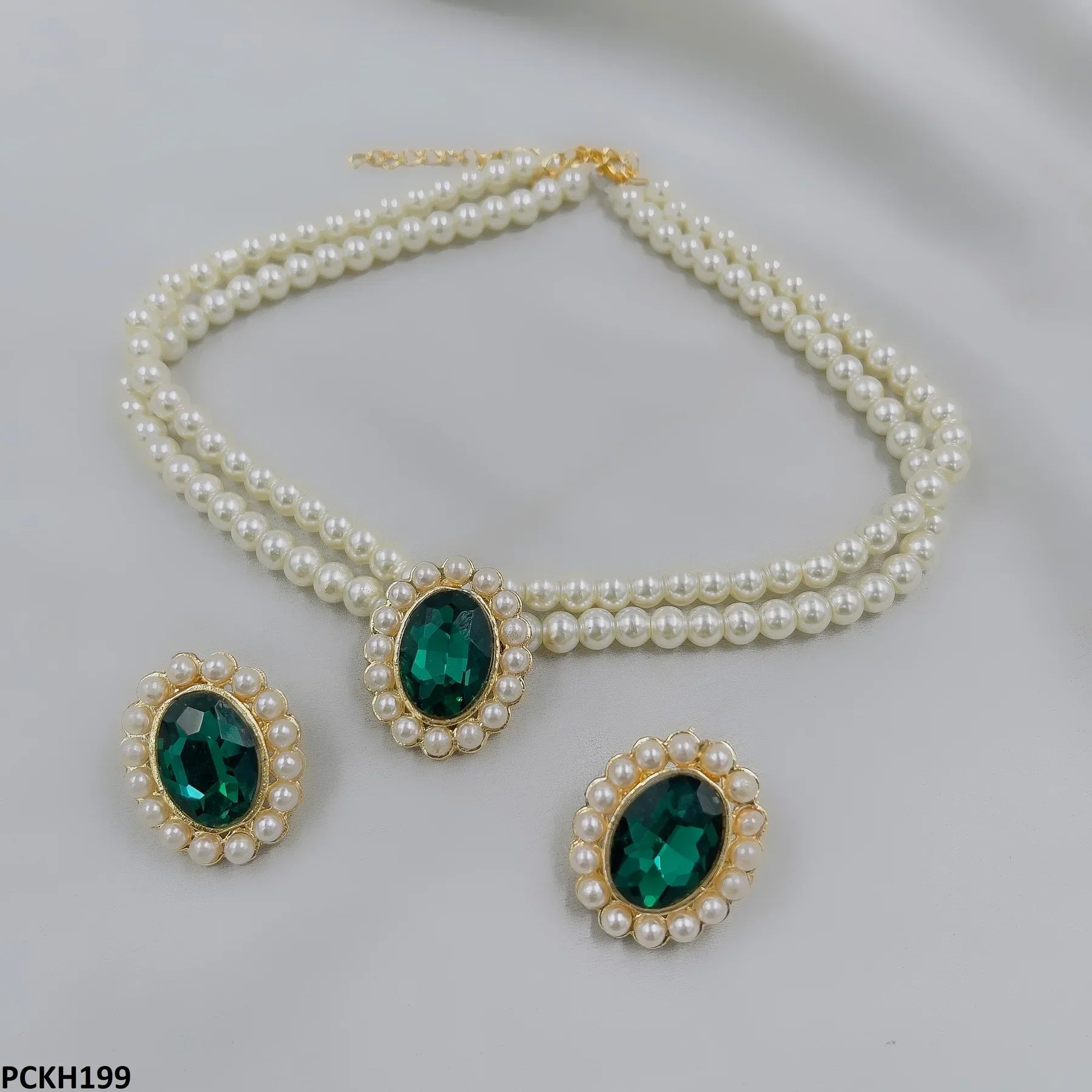 Pearl Oval Choker Set - My Store