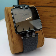 Stylish Leather Strap Watch