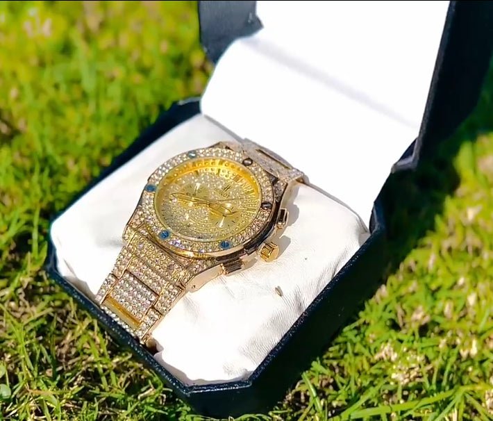 The Diamond Gold Prestige Watch - HAND CHOICE