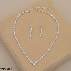 V - Baguette Necklace Set - My Store