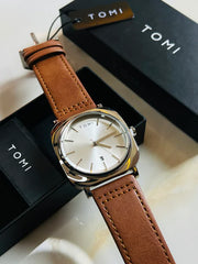 Stylish Leather Strap Watch with bracelet